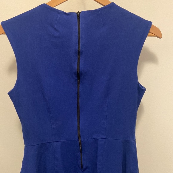 Banana Republic sleeveless Darted Blue Dress - Picture 5 of 6
